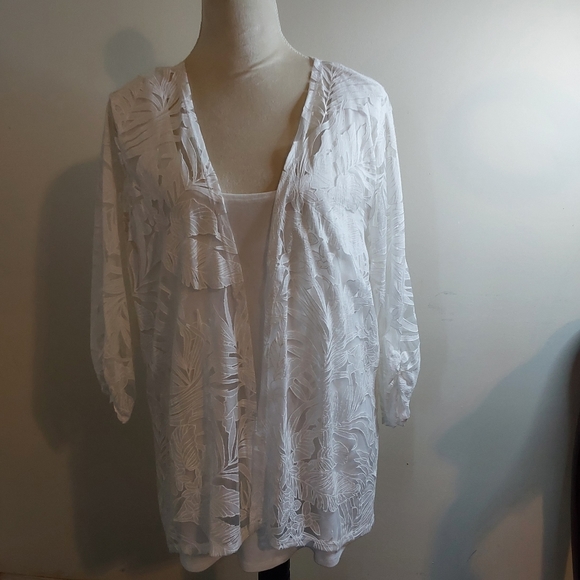 Notations Woman 2 piece tank top Overlay. Chic laced design - Picture 8 of 8